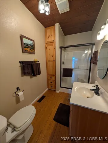 $329,900 | 142 Vision Drive, Camdenton, MO 65020