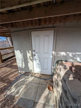 $319,900 | 142 Vision Drive, Camdenton, MO 65020