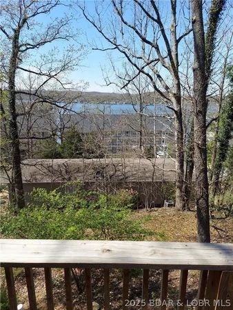 $319,900 | 142 Vision Drive, Camdenton, MO 65020
