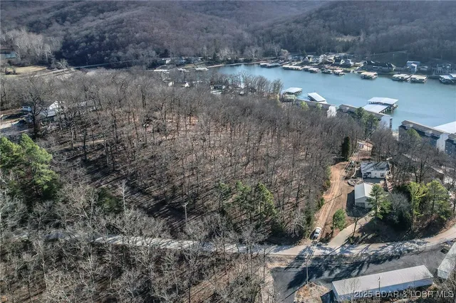 $329,900 | 142 Vision Drive, Camdenton, MO 65020