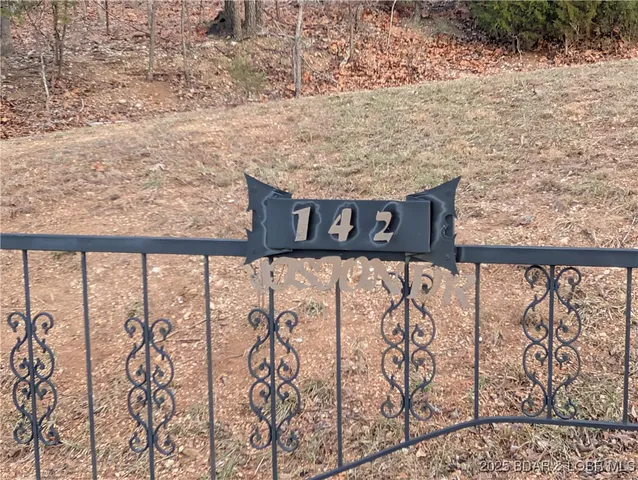 $329,900 | 142 Vision Drive, Camdenton, MO 65020