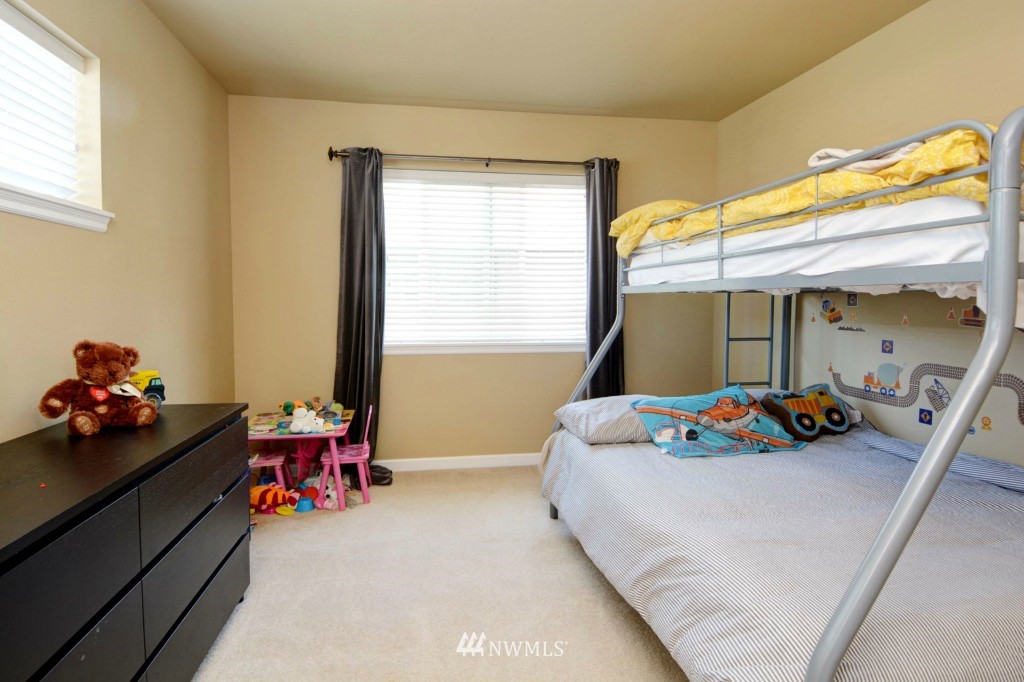 3518 156th Place Southeast Bothell, WA 98012 - Photo 13 of 16 Gallery Image 13