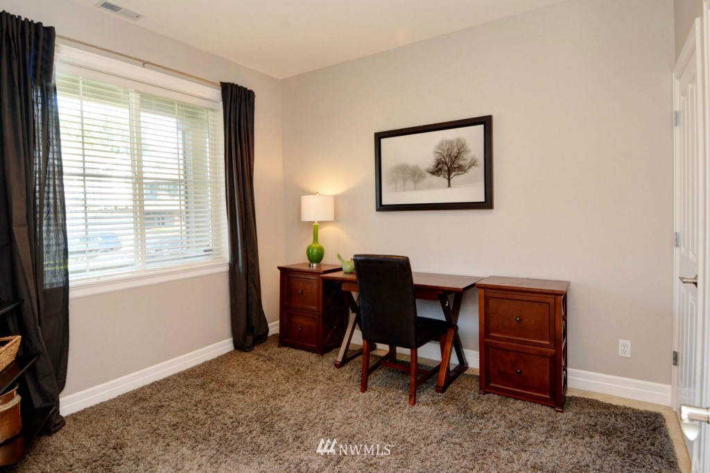 3518 156th Place Southeast Bothell, WA 98012 - Photo 6 of 16 Gallery Image 6