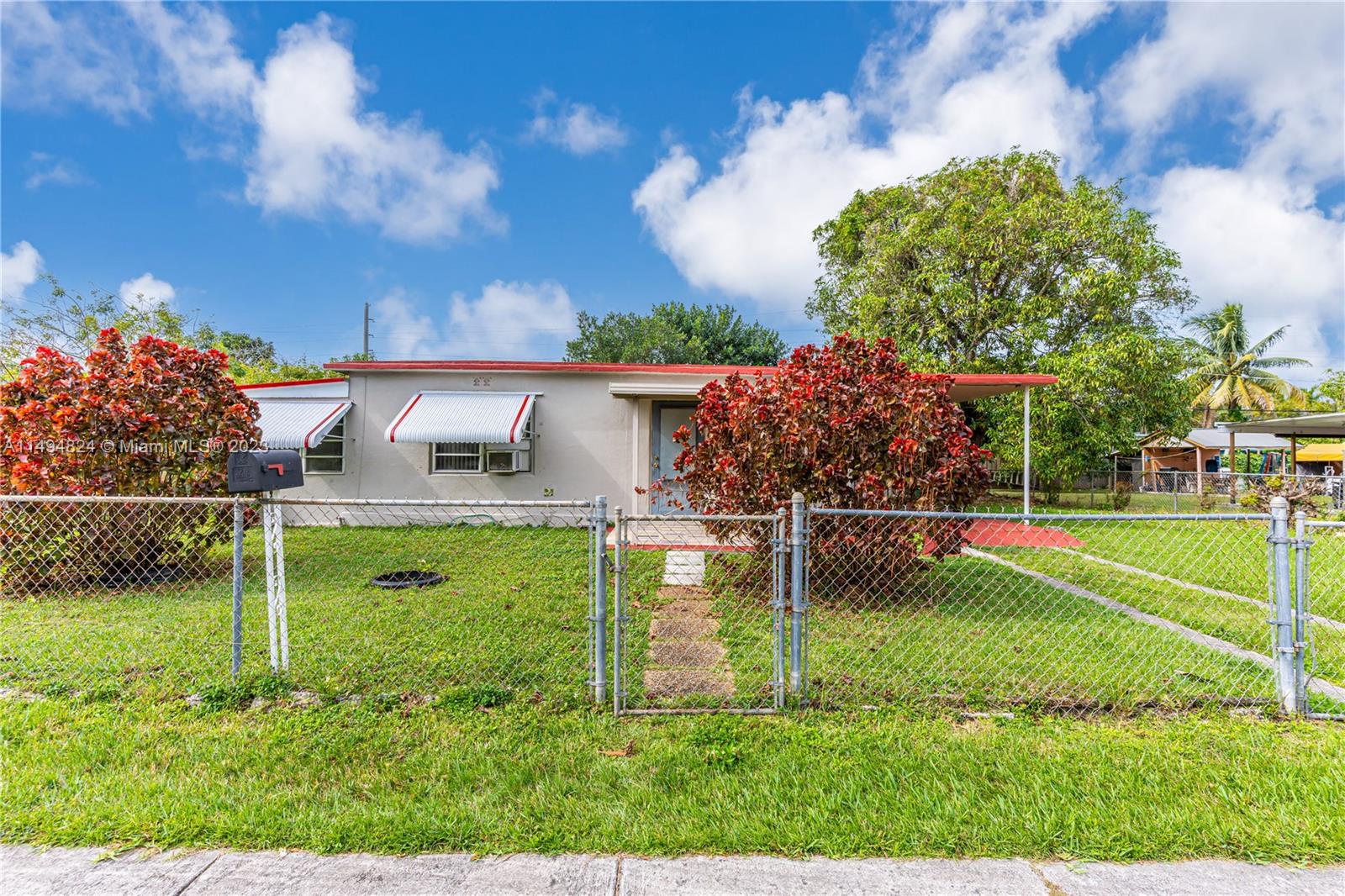 29248 Alabama Road Homestead, FL 33033 - Photo 7 of 26 Gallery Image 7