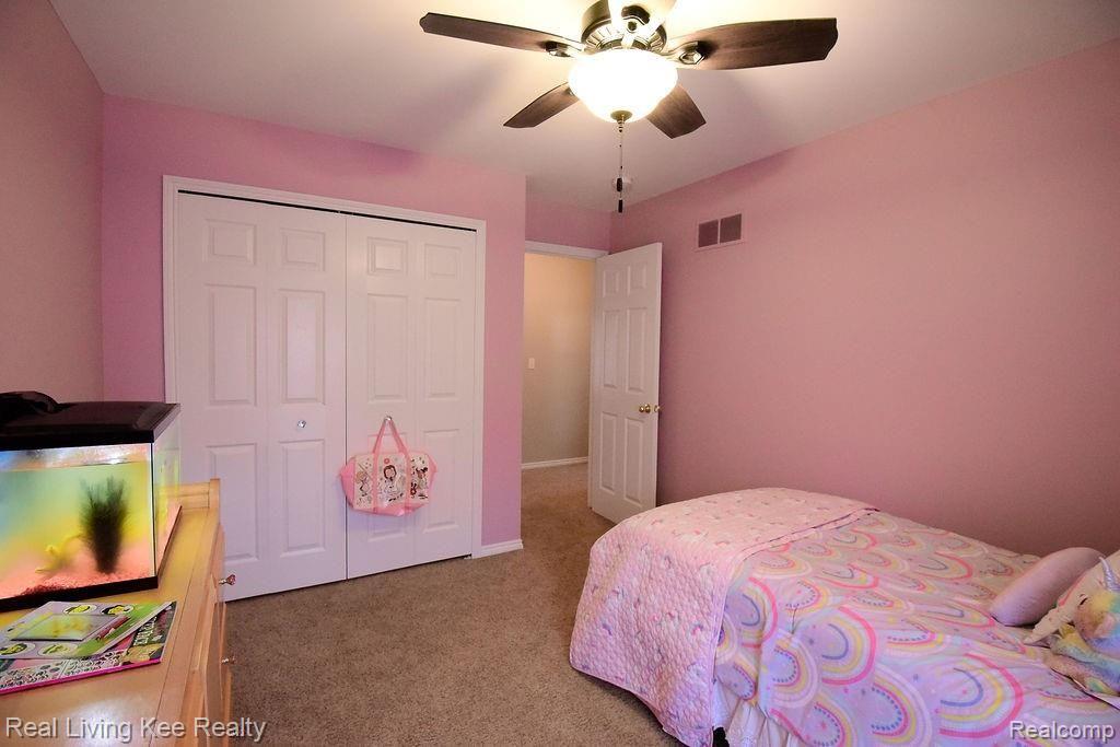 95 Ridge Field Court Oxford, MI 48371 - Photo 23 of 40 Bedroom 2