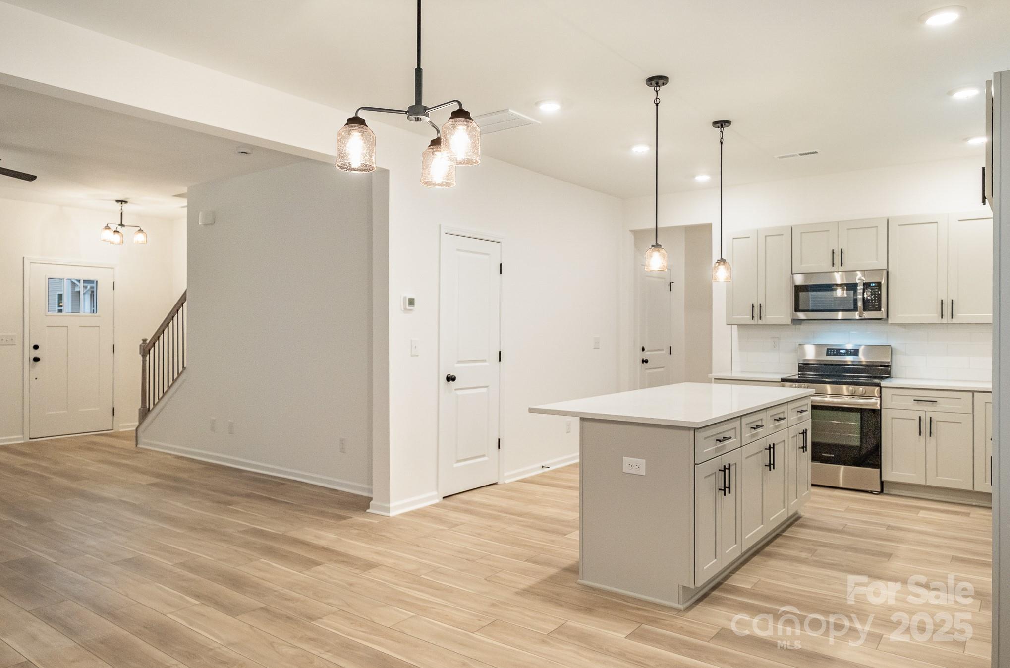 4041 Jenison Valley Charlotte, NC 28214 - Photo 6 of 16