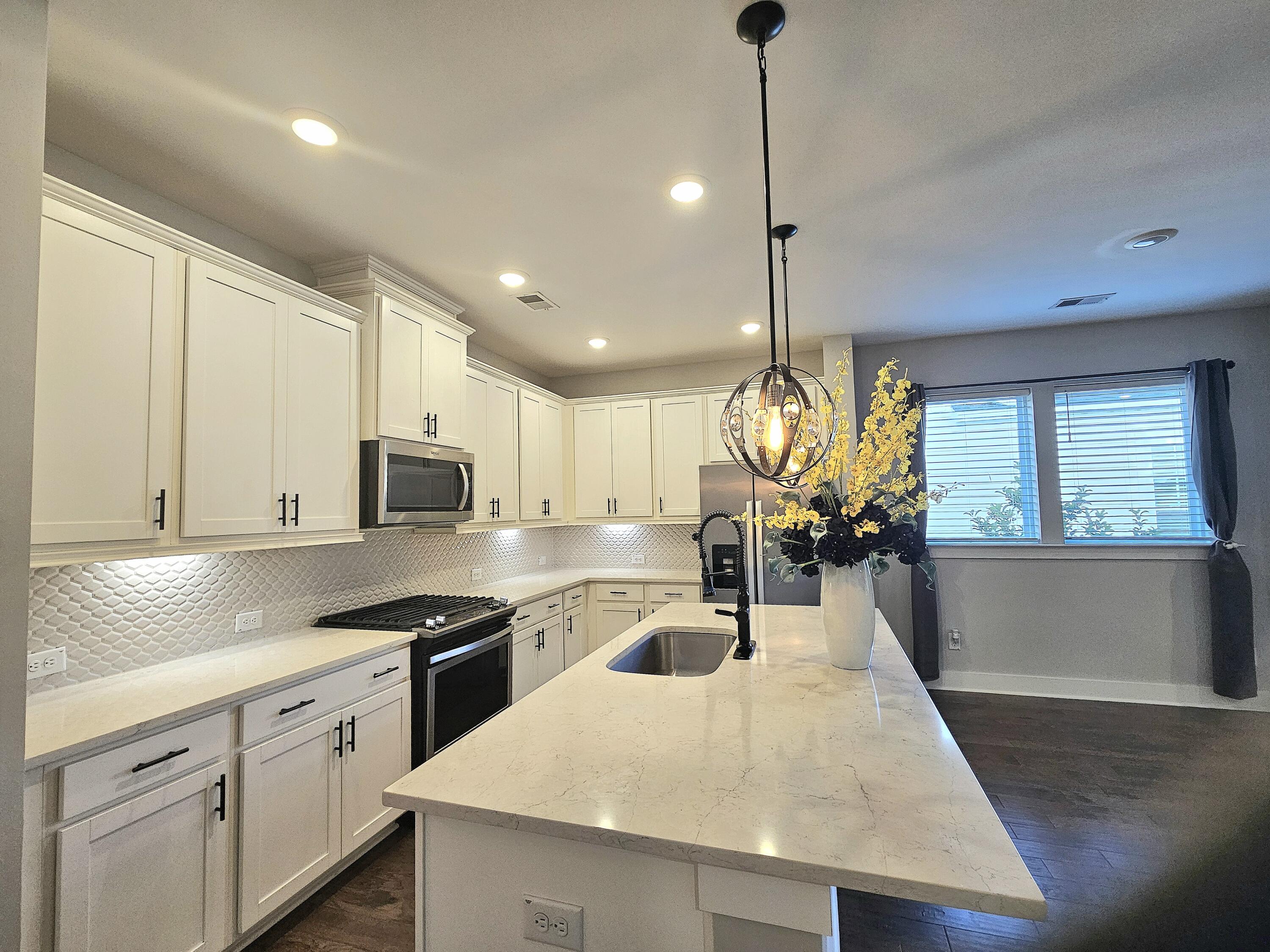 503 Scholar Way Summerville, SC 29486 - Photo 12 of 73 kitchen