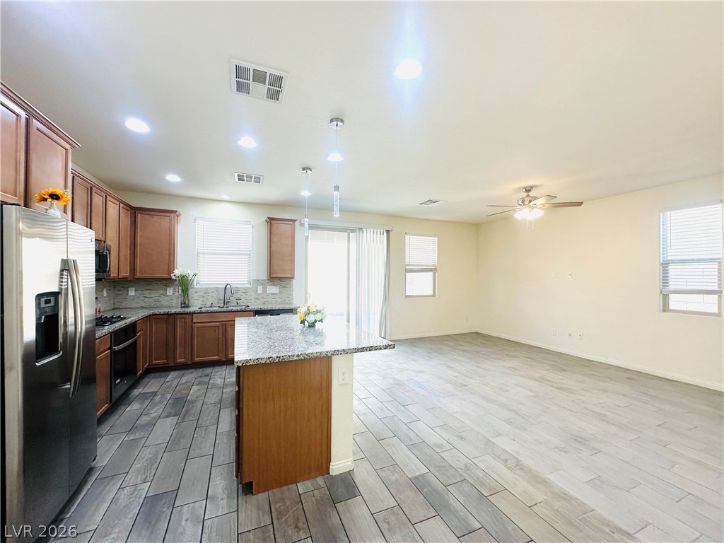 12525 Skylight View Street Las Vegas, NV 89138 - Photo 9 of 48