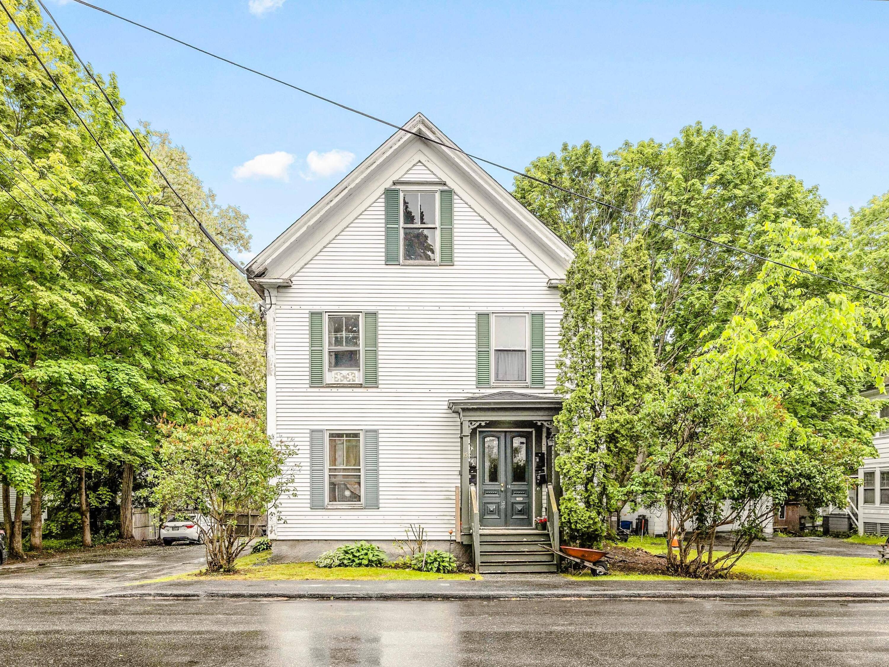 15 High Street Brunswick, ME 04011 - Photo 2 of 24 354417079_1323881028199180_6851211843490