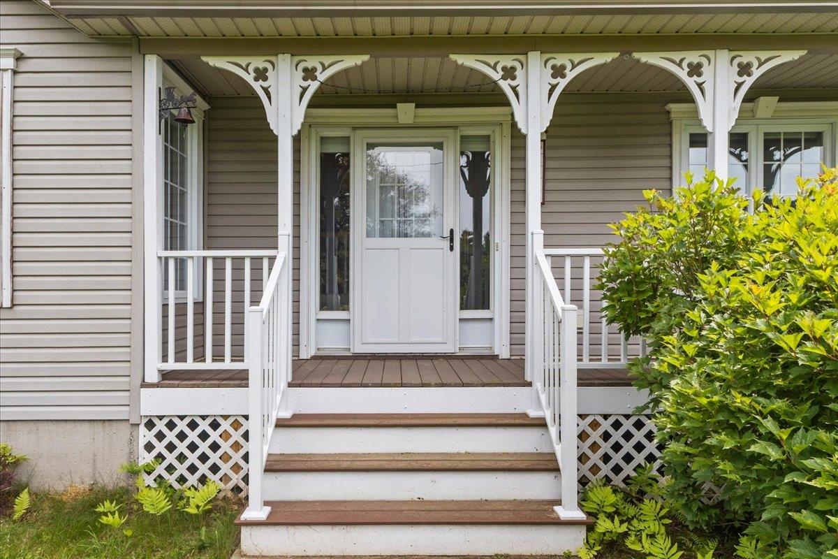 246 Bear Trap Road Milton, VT 05468 - Photo 3 of 49 Gallery Image 3