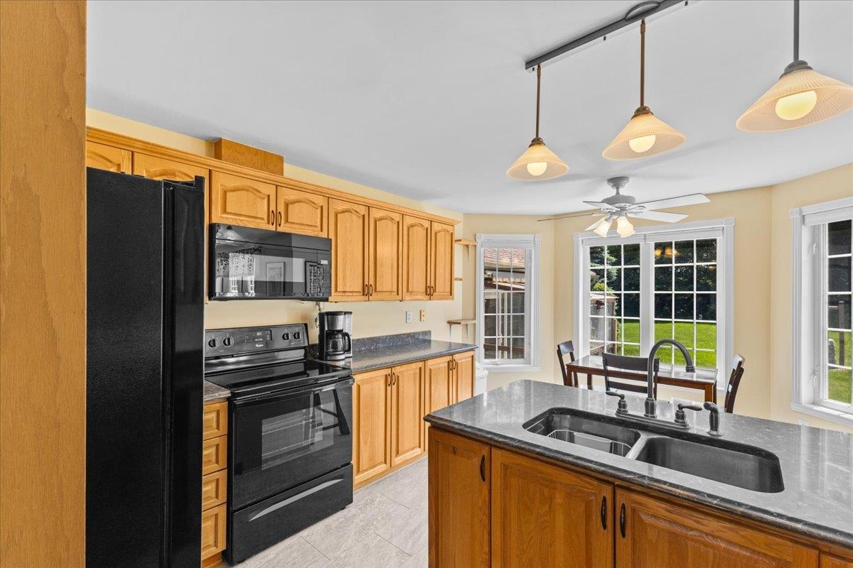 246 Bear Trap Road Milton, VT 05468 - Photo 8 of 49 Gallery Image 8