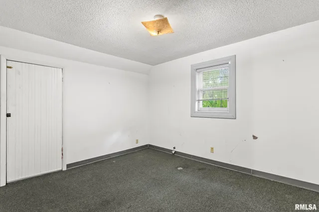 $24,900 | 1506 East Phillips Street, Springfield, IL 62702