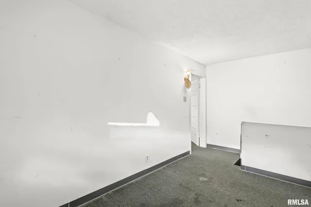 $24,900 | 1506 East Phillips Street, Springfield, IL 62702