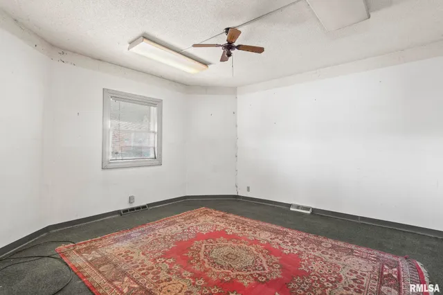 $24,900 | 1506 East Phillips Street, Springfield, IL 62702