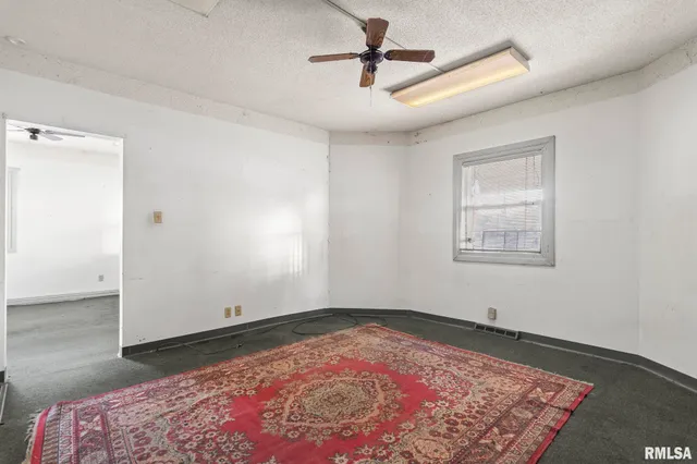 $24,900 | 1506 East Phillips Street, Springfield, IL 62702