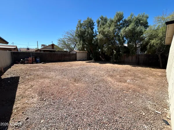 $1,999 | 833 East Marguerite Avenue, Phoenix, AZ 85040