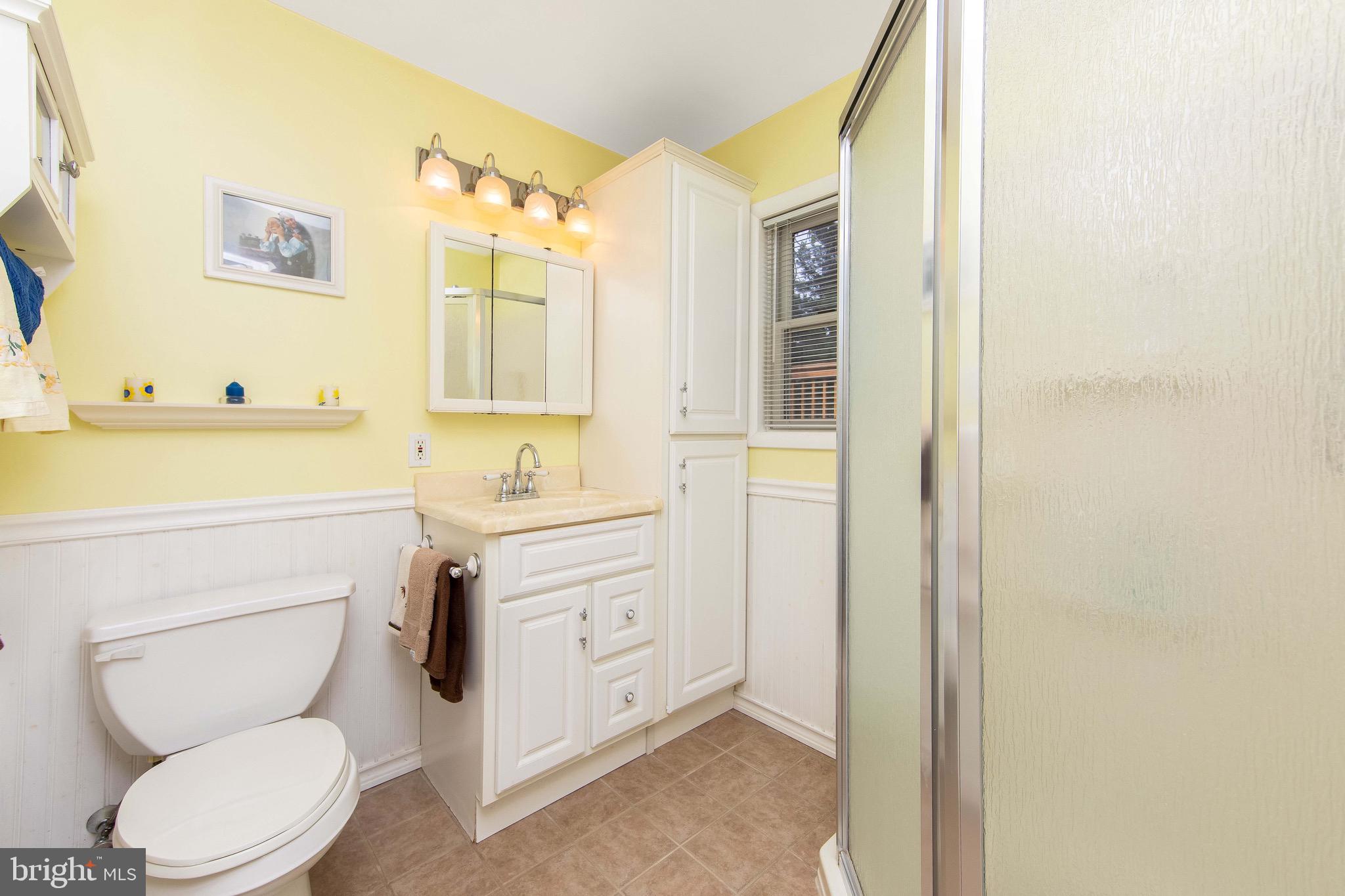 4 Briar Road Maple Shade, NJ 08052 - Photo 31 of 42 Bathroom