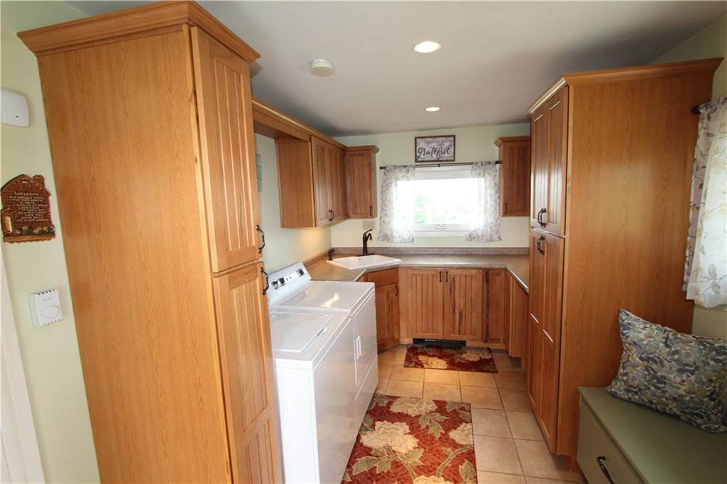126 Uschak Road Derry, PA 15627 - Photo 7 of 48