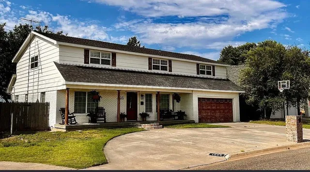 $415,000 | 1306 Evergreen Street, Borger, TX 79007