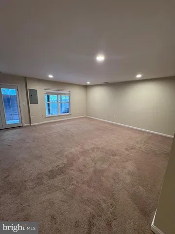 $1,800 | 15666 Mendoza Lane, Woodbridge, VA 22191