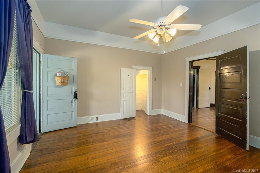 450 North Canton Road Canton, NC 28716 - Photo 14 of 24