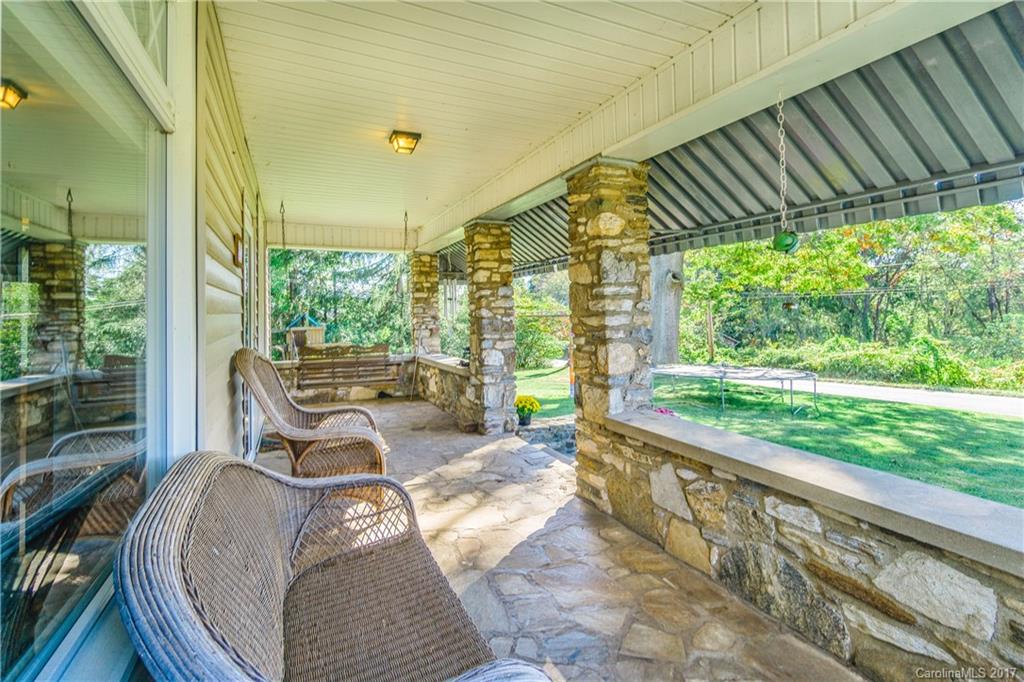 450 North Canton Road Canton, NC 28716 - Photo 5 of 24