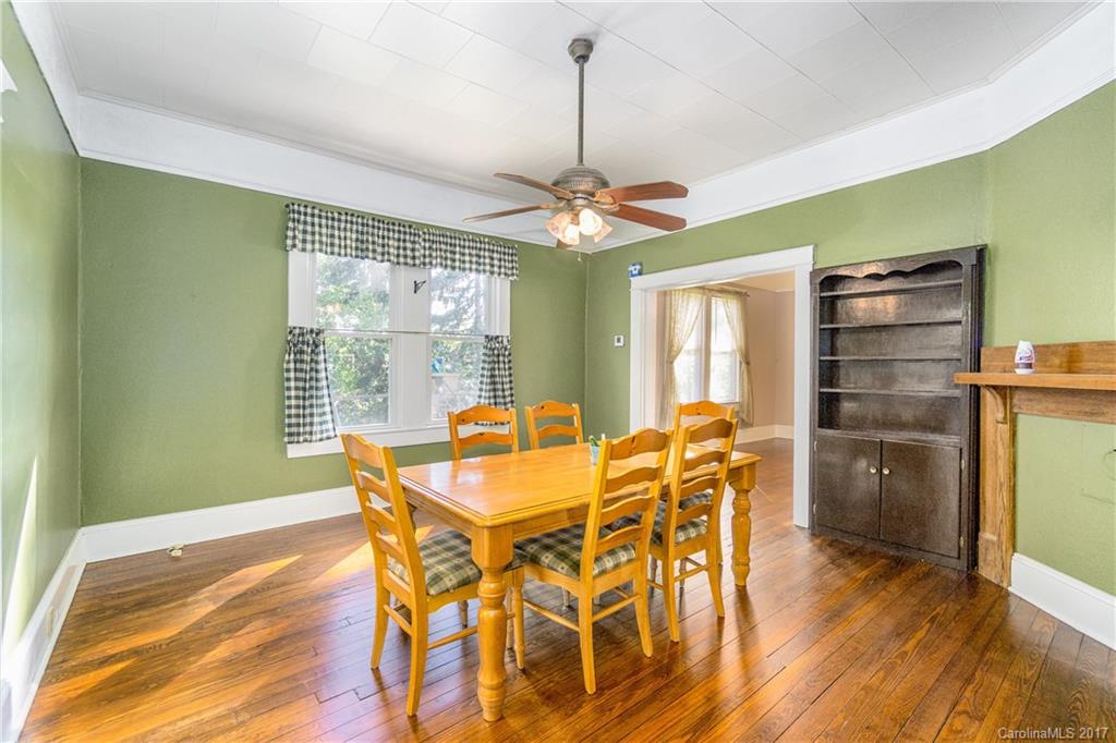 450 North Canton Road Canton, NC 28716 - Photo 7 of 24