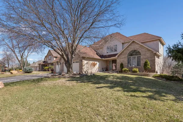 $700,000 | 3510 Wedgewood Lane North, Plymouth, MN 55441