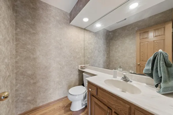 $650,000 | 3510 Wedgewood Lane North, Plymouth, MN 55441