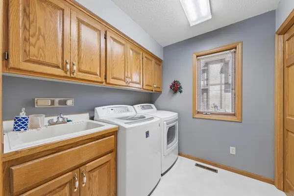$650,000 | 3510 Wedgewood Lane North, Plymouth, MN 55441