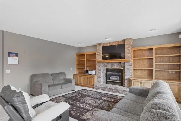 $650,000 | 3510 Wedgewood Lane North, Plymouth, MN 55441