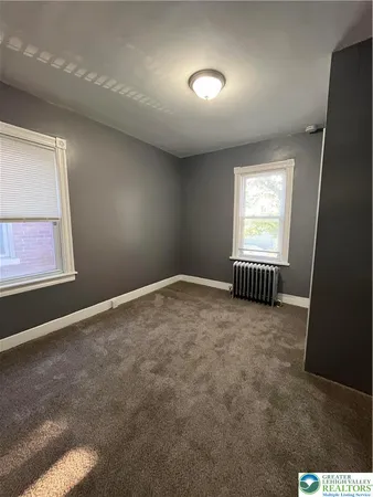 $1,695 | 122 South Spruce Street, Nazareth, PA 18064