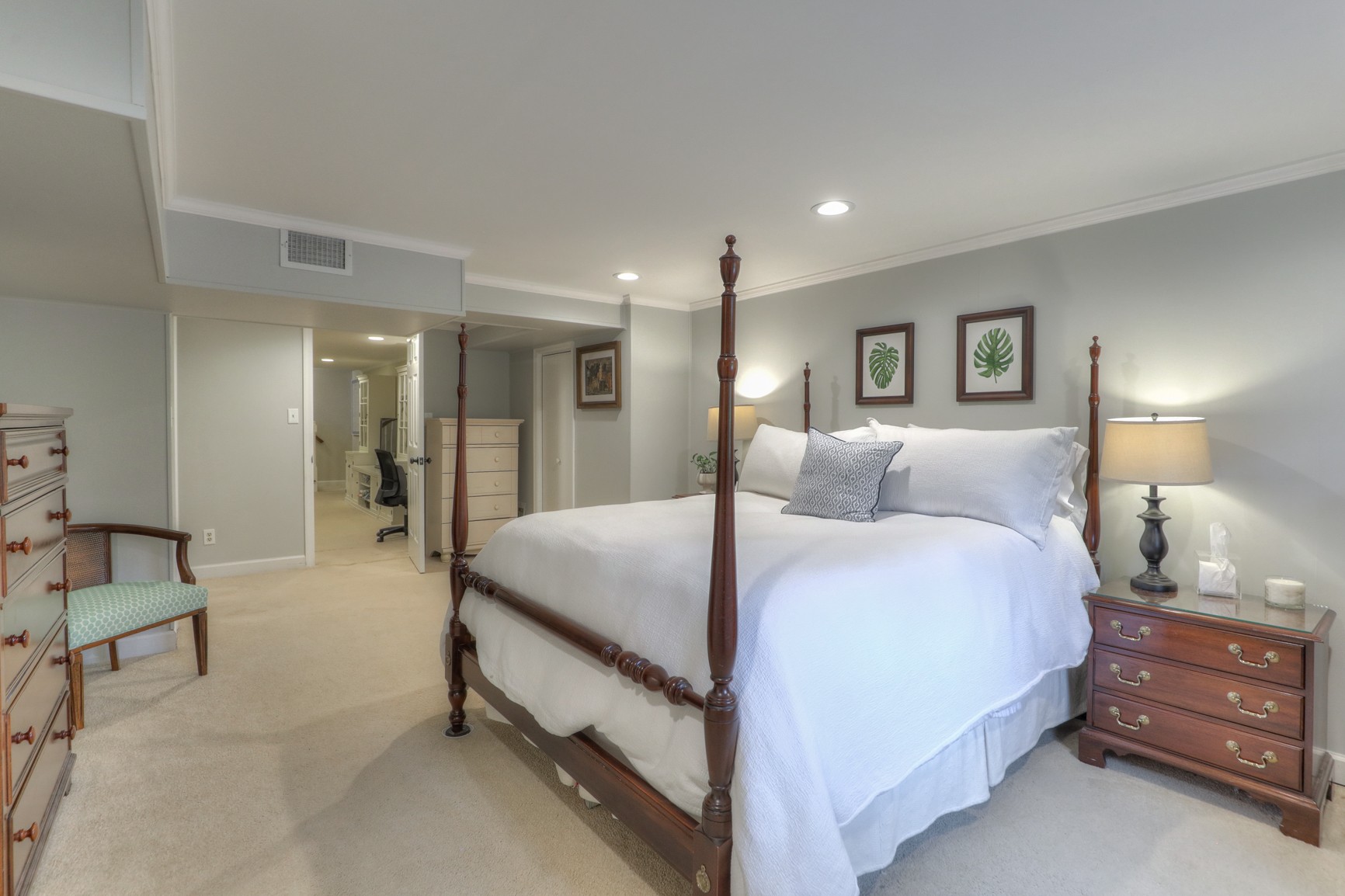 1217 Davidson Road Nashville, TN 37205 - Photo 28 of 43 a spacious bedroom with a bed and a lamp on table