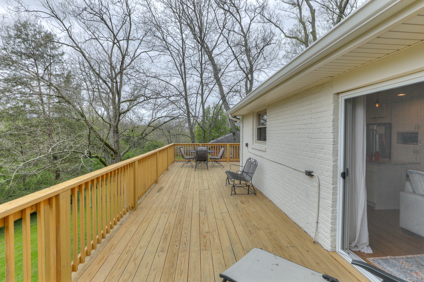 1217 Davidson Road Nashville, TN 37205 - Photo 39 of 43 a view of balcony and deck