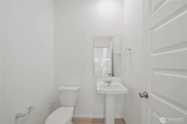 $599,950 | 9811 31st Avenue Southeast, Unit B2, Everett, WA 98208