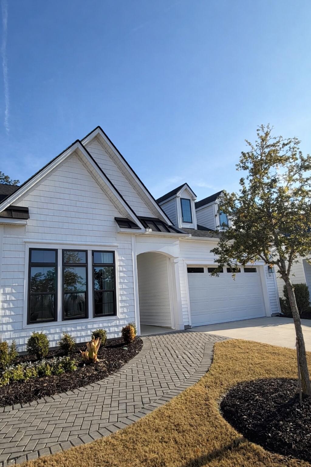 500 Ocean Mist Way Summerville, SC 29486 - Photo 2 of 19 60742110-3B17-430A-85D3-D5CC34616E03 (1)