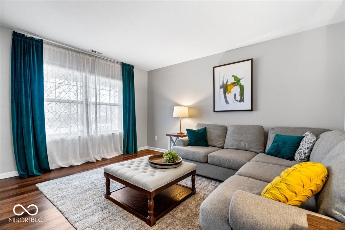 14966 Copper Tree Way Carmel, IN 46033 - Photo 3 of 29