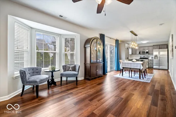 $350,000 | 14966 Copper Tree Way, Carmel, IN 46033