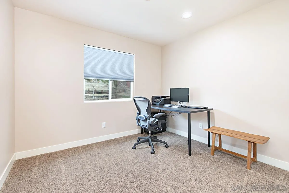 9752 Abbeywood Road Santee, CA 92071 - Photo 13 of 20 Gallery Image 13