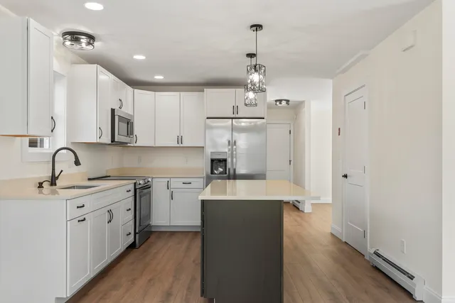 $549,999 | 515 Range E Road, Limerick, ME 04048