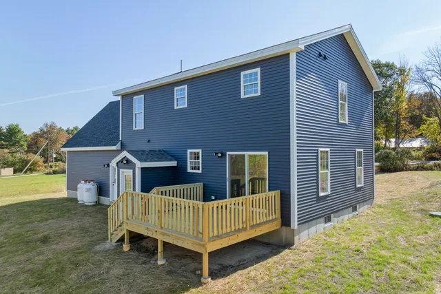 $549,999 | 515 Range E Road, Limerick, ME 04048