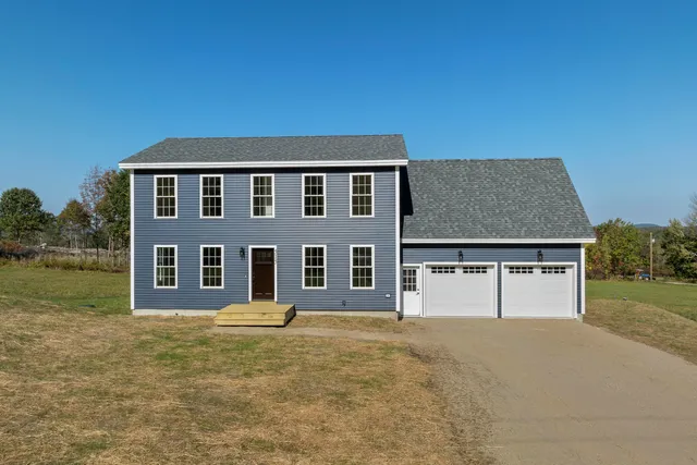 $549,999 | 515 Range E Road, Limerick, ME 04048