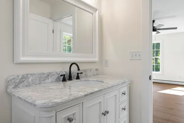 $549,999 | 515 Range E Road, Limerick, ME 04048