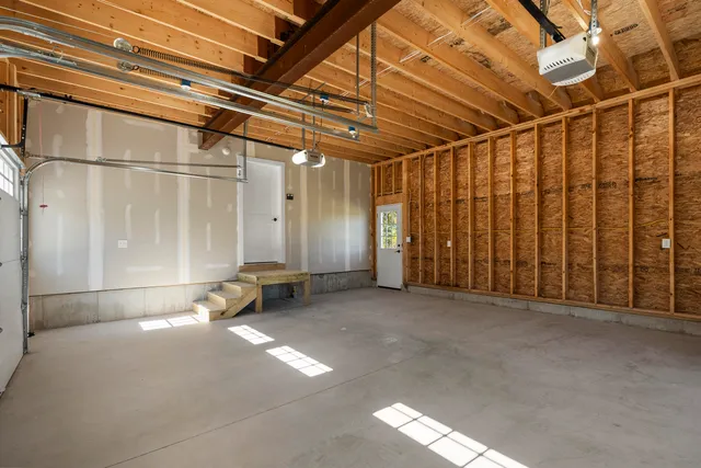 $549,999 | 515 Range E Road, Limerick, ME 04048