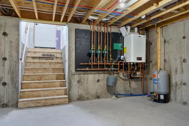 $549,999 | 515 Range E Road, Limerick, ME 04048