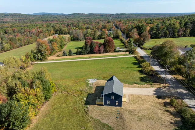 $549,999 | 515 Range E Road, Limerick, ME 04048