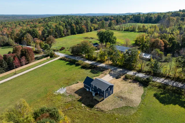 $549,999 | 515 Range E Road, Limerick, ME 04048