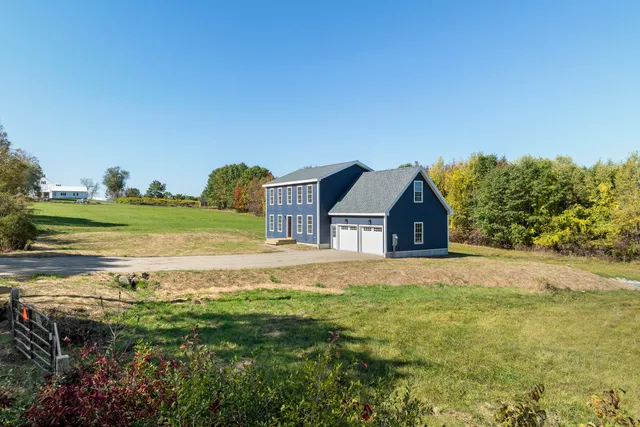 $549,999 | 515 Range E Road, Limerick, ME 04048