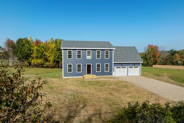 $549,999 | 515 Range E Road, Limerick, ME 04048