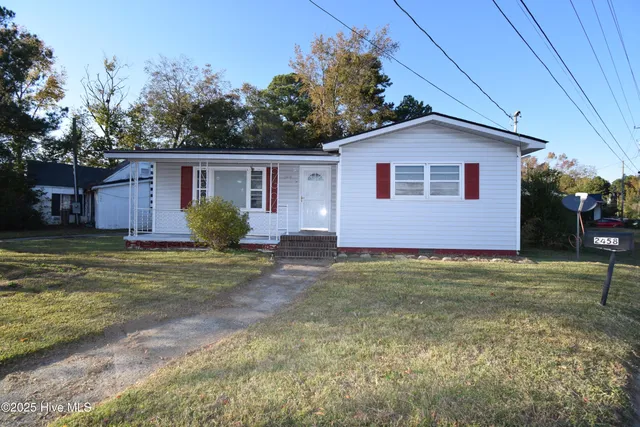 $125,000 | 2458 Jones Street, Winterville, NC 28590